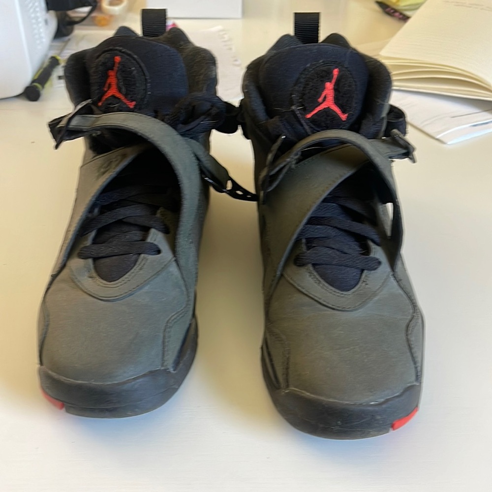 Jordan 8 Retro 8 Take Flight